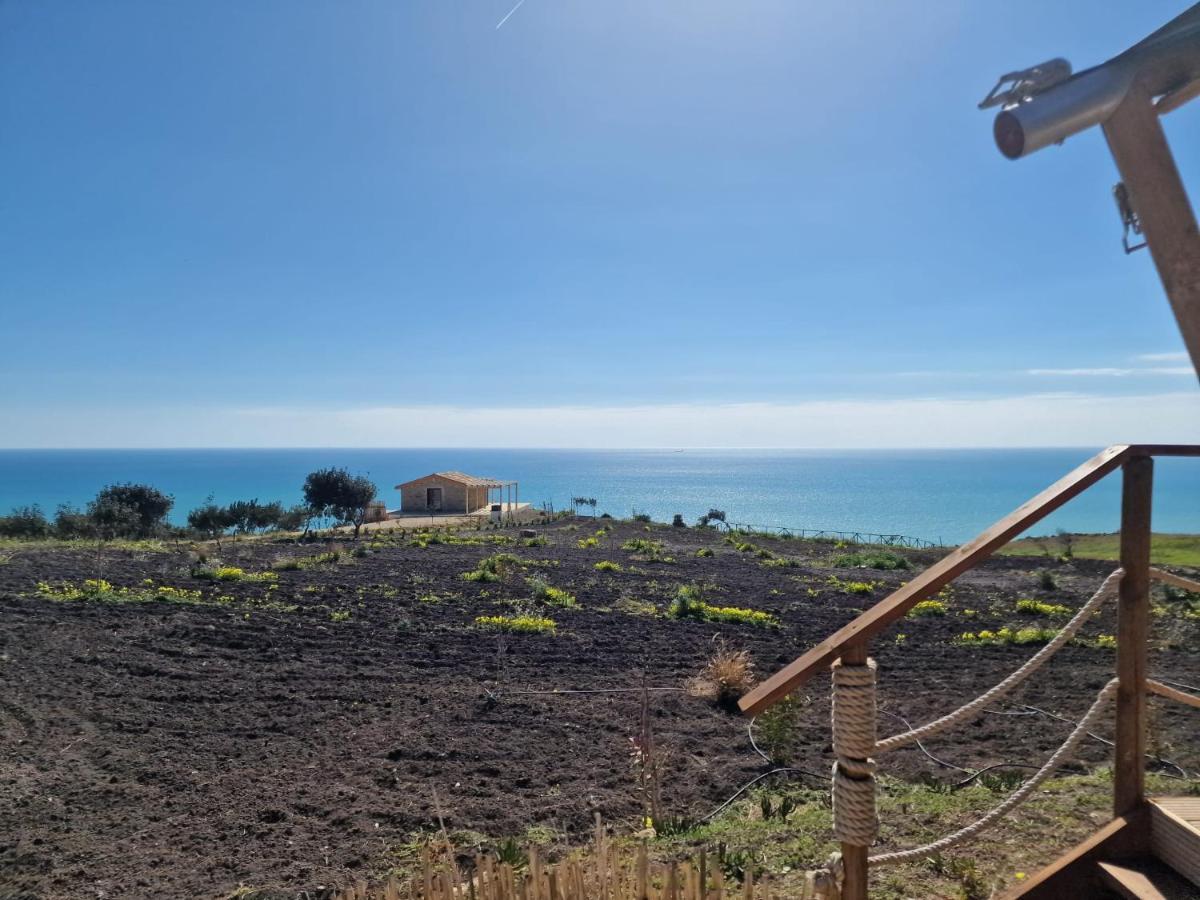 Tendu' Punta Bianca Glamping Camp Пальма-ди-Монтекьяро Экстерьер фото